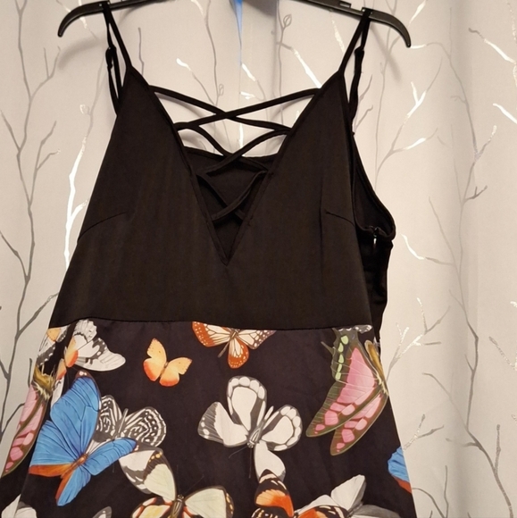 SHEIN Dresses & Skirts - Shein Butterfly Print Dress with Black Top